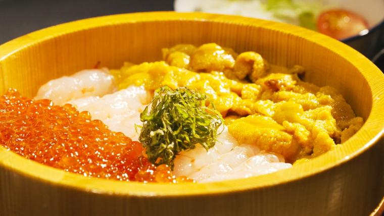 【新店】境港ならではのフォトジェニック海鮮丼！水木しげるロードで「輝く海鮮」に舌鼓｜境港市