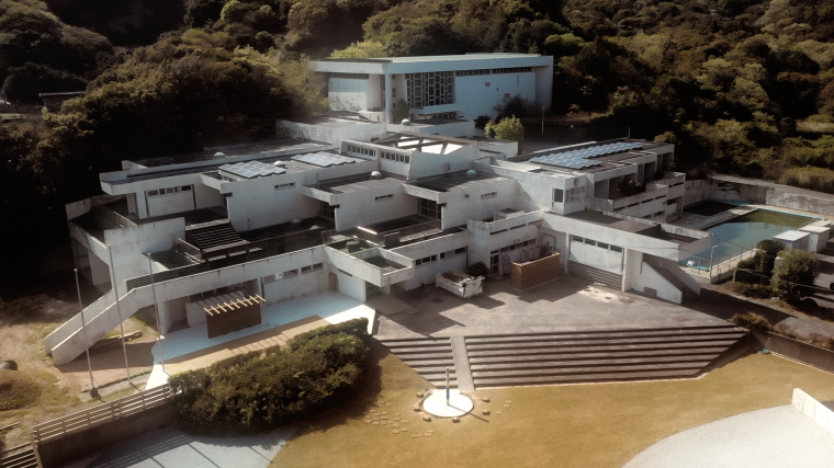 「tonaru SHIMADA」建築