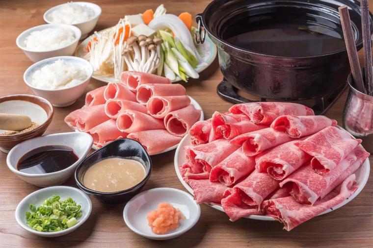 焼肉・しゃぶしゃぶ 肉の鶴々亭