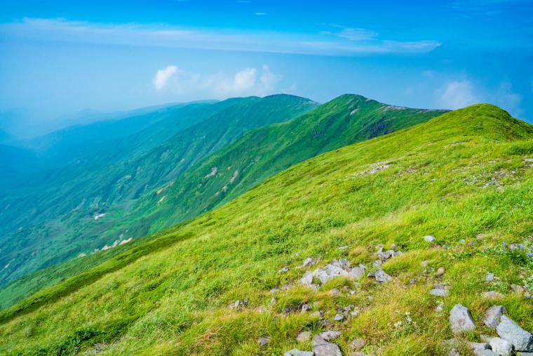 月山