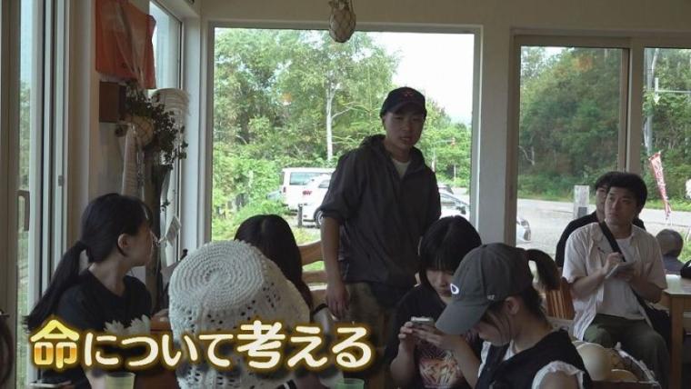 子どももビックリ「なんの動物？」「地球上で一番大きい卵」北海道ニセコ町で見つけた牧 場の取り組みに注目