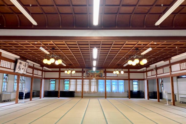 片倉館
