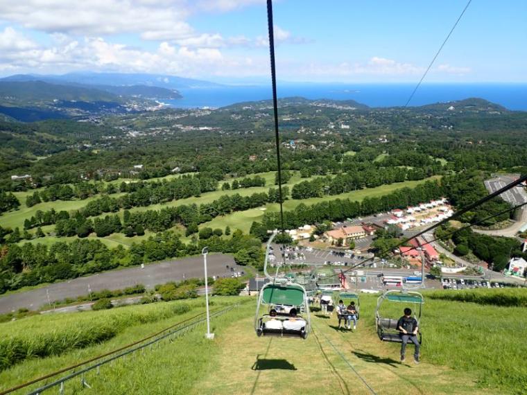 【静岡県伊東市・大室山】アクセスから散策方法まで解説 リフトに乗って標高 580m から伊豆七島を拝む
