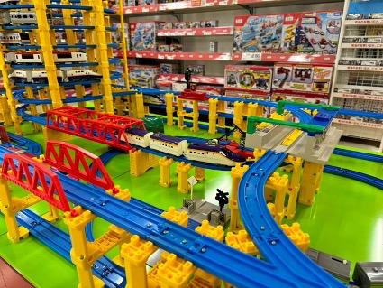 「プラレールよねざわえき in 米沢駅」巨大ジオラマ4