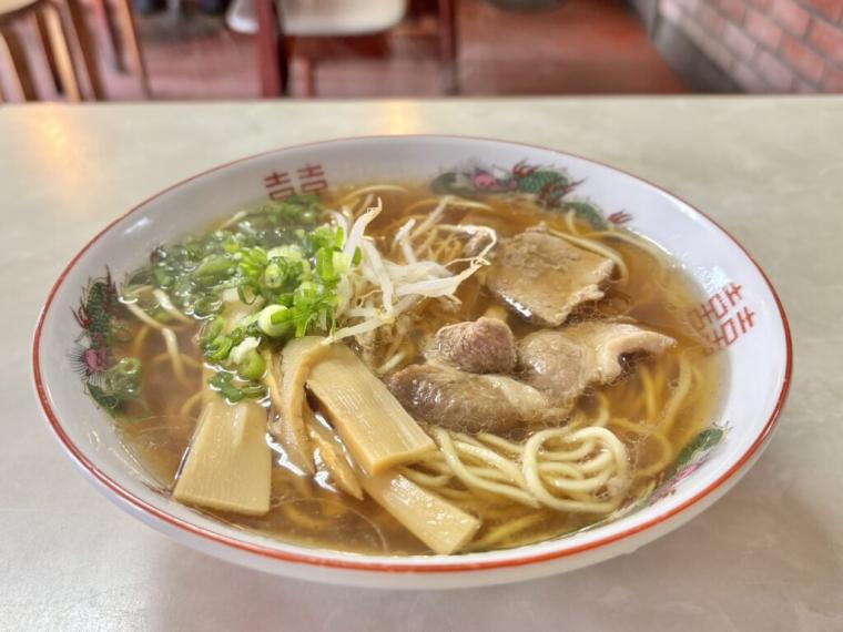 鳥取県のご当地グルメ「牛骨ラーメン」名店5選！3世代続く老舗店や、ミシュランに乗った人気店も！