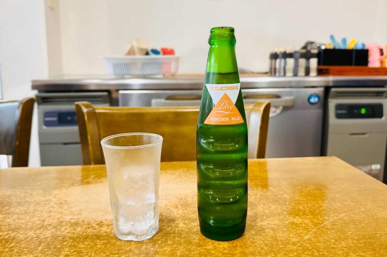 【沖縄】「こってり」or「あっさり」2種を選べて12時間かけて取ったダシが絶品！「おきなわそば ヨネハマ」（宜野湾市）