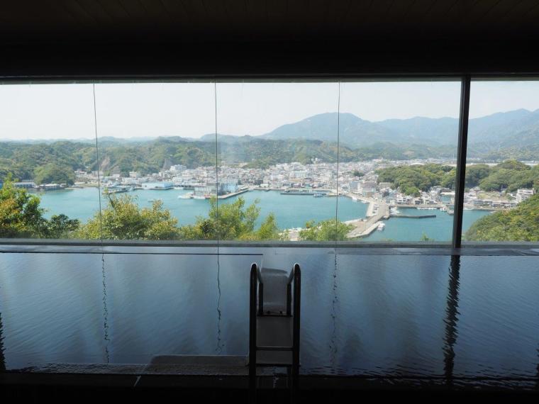 ホテル浦島
