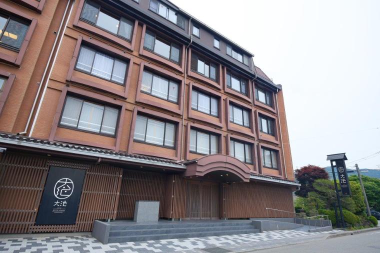アワードの常連宿「大池ホテル」で富士山の絶景と温泉、そして山梨の魅力を発掘する滞在を 