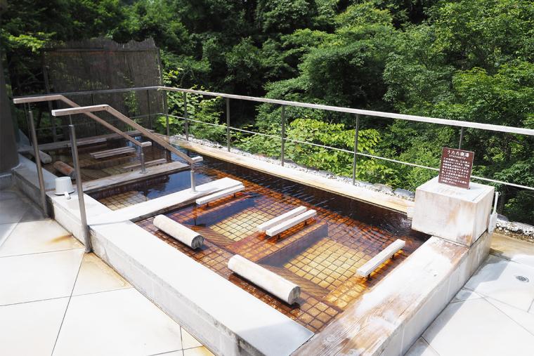 蓼科グランドホテル滝の湯