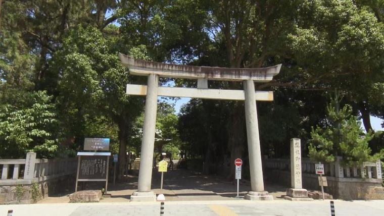 【静岡県静岡市・三保街道】神の道を歩いて三保松原へ! 御穂神社から広がる絶景と地元グルメを満喫