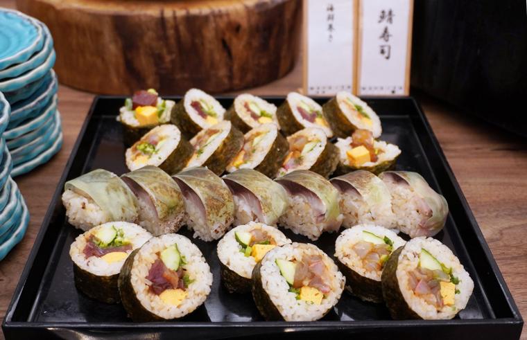 嬉野温泉「ホテル桜 嬉野」夕食ビュッフェ