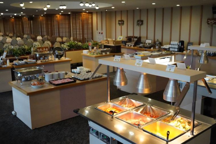 朝食