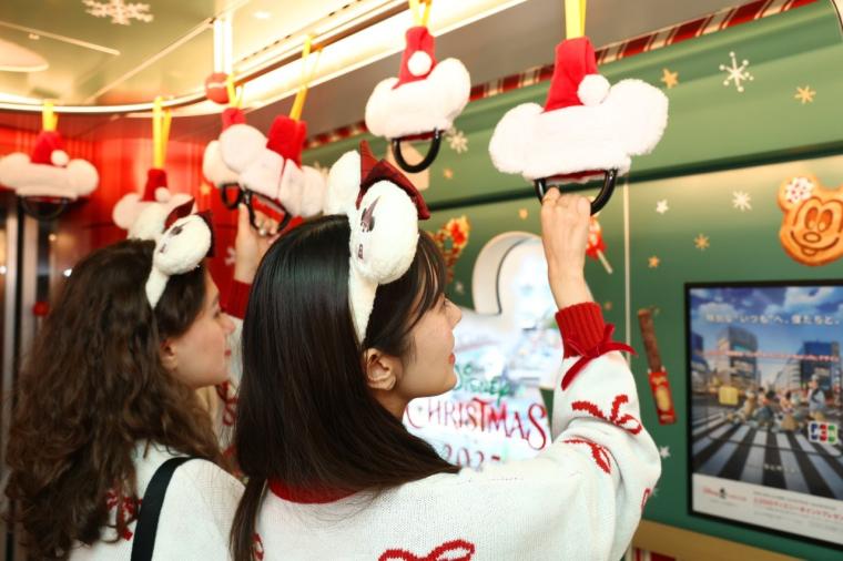 美しいツリーや歌声に感動。心に光が灯る、東京ディズニーシーのクリスマス