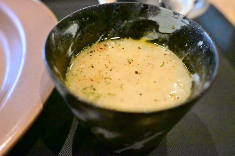 【高知】厳選素材を使ったバーガー・カレー・パスタ「須﨑大漁堂」