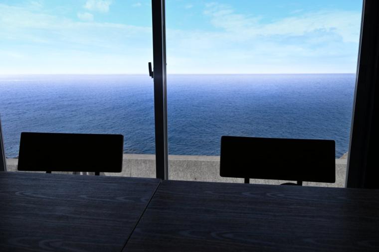 【高知】太平洋の絶景＆絶品の海鮮丼！「海辺の料理店 一音灯」