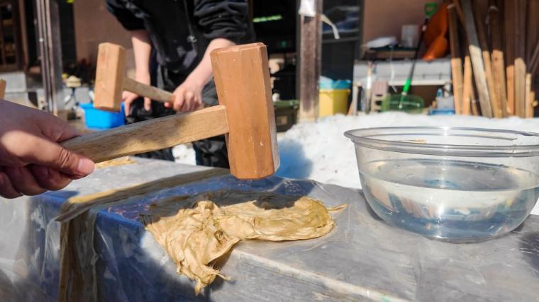 1300年の歴史！鳥取・青谷「あおや和紙工房」で和紙作り体験