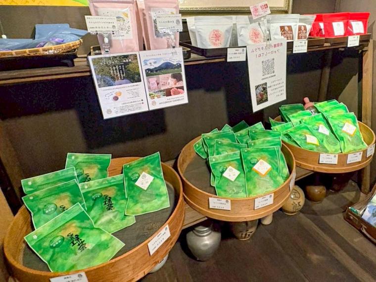 新緑の季節にお茶処・津和野でゆったりお茶時間を楽しんでみては？