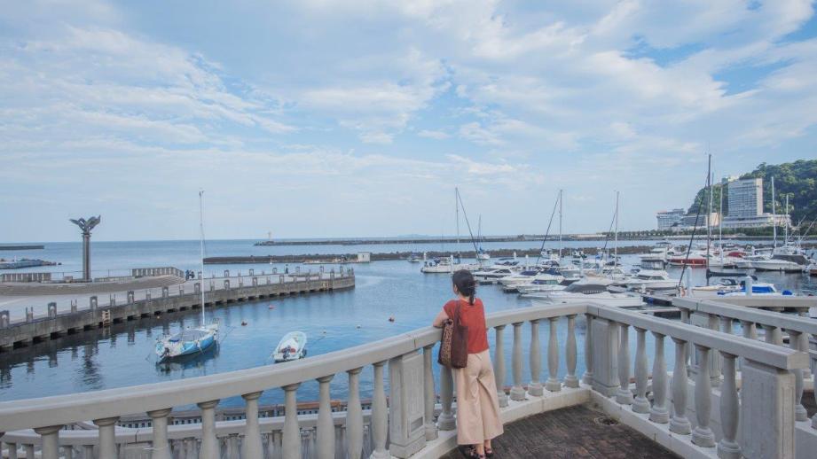 車なしで熱海を満喫！絶景に食べ歩き、温泉を楽しむ１泊２日のモデルコース