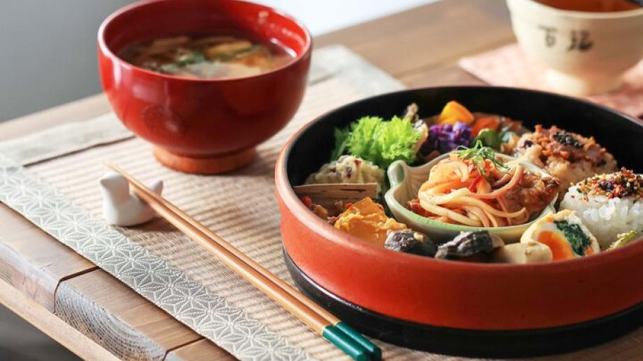 京都・出町柳の「ごはんや お福」で、自家製麹を使った旨味たっぷりの発酵ごはんを♪