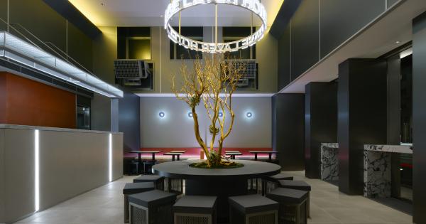 「BASE LAYER HOTEL FUKUOKA」ロビー