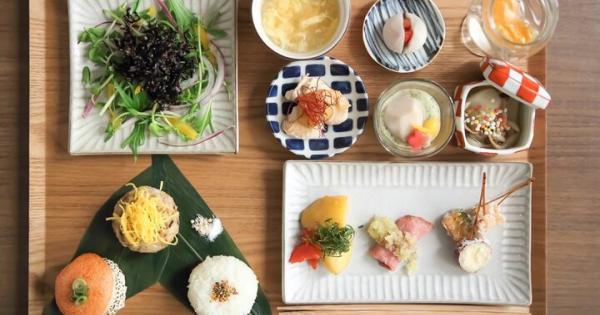 京都の路地で彩り豊かなおばんざいランチとクラフトビールを♪「京のSAKESORA」