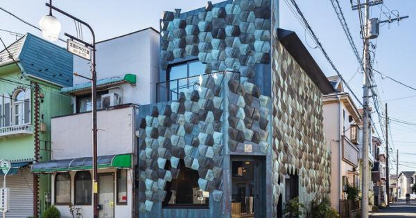建築家・隈研吾デザインの板金カフェがオープン♪緑青銅板に彩られた建物が芸術的「和國商店」