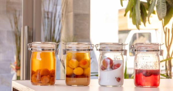 老舗の梅干し専門店が手がける「Ume Sonare oarai」で梅シロップ＆梅酒づくり♪