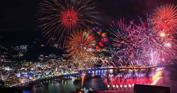 【2025-2026年版】全国「冬の花火大会」15選 