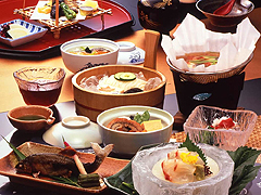 お食事