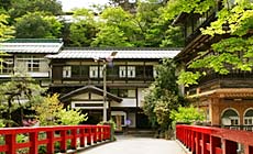 四万温泉 積善館 佳松亭・山荘